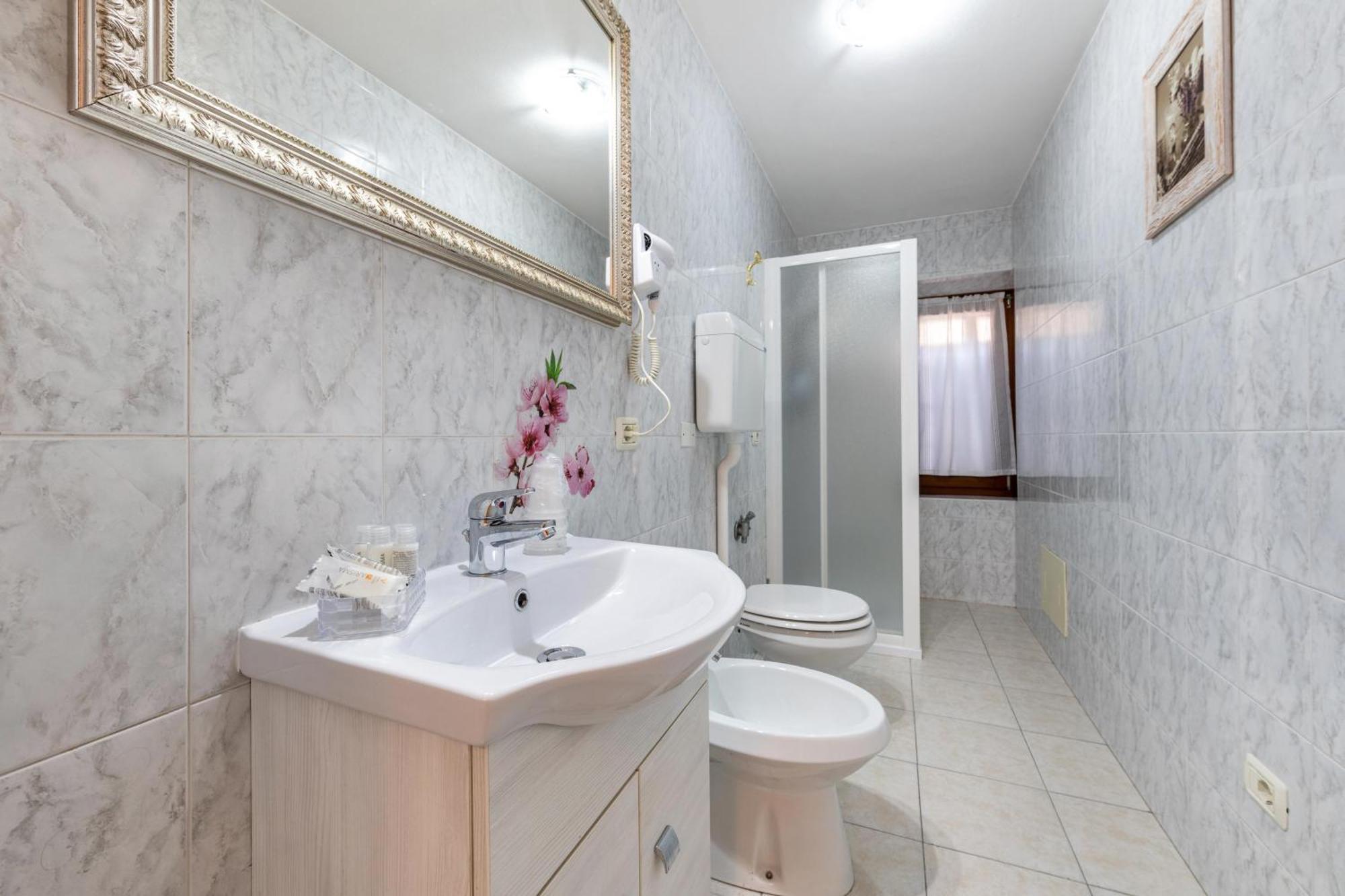 Residence Tatiana Dependance Tremosine Dış mekan fotoğraf